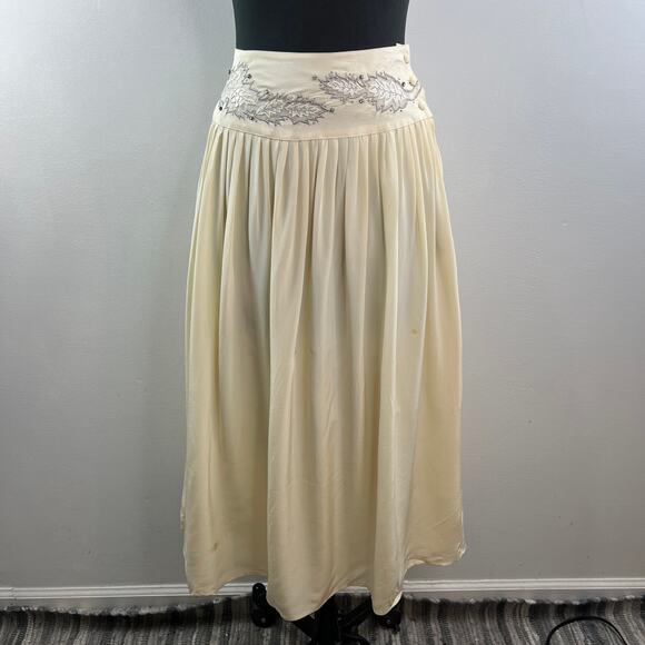 VINTAGE Cedars Beige Top Skirt Silk Floral Embroidered Button-Up Set Size 8 VTG - Picture 9 of 16